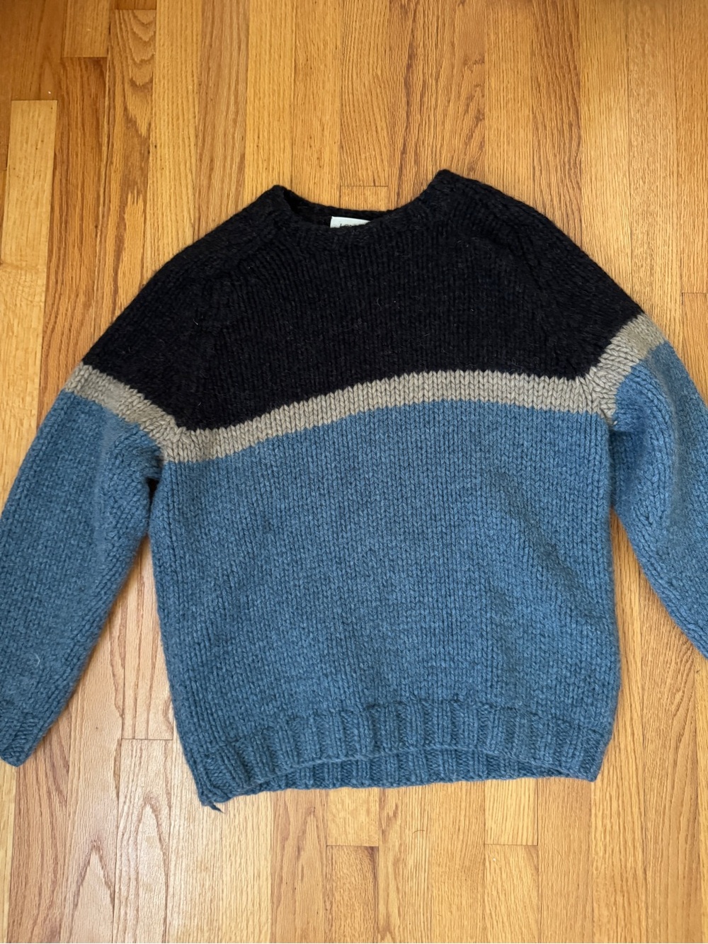 J Crew hand knit 100% wool sweater women’s Med